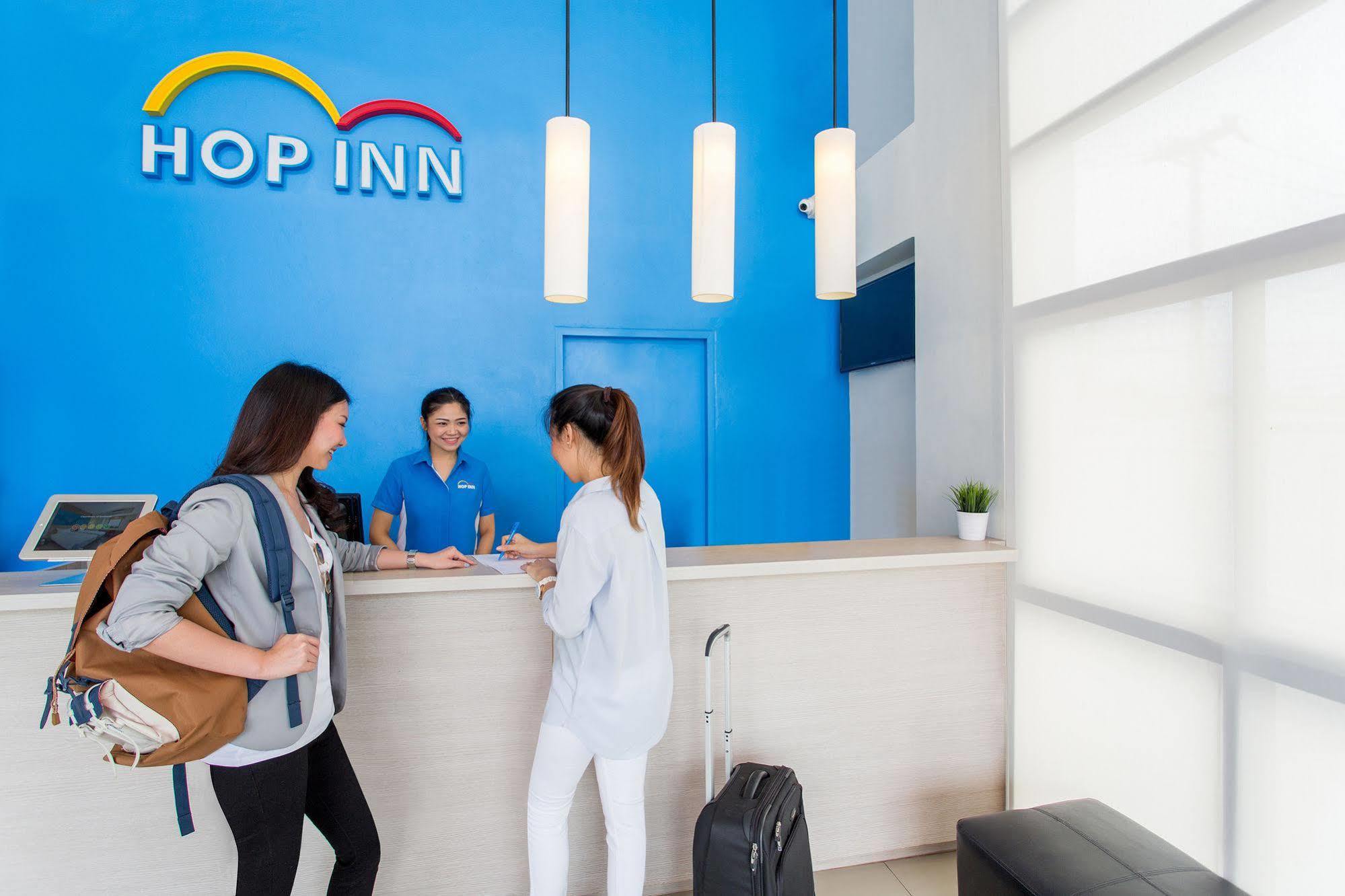 Hop Inn Roi Et Luaran gambar